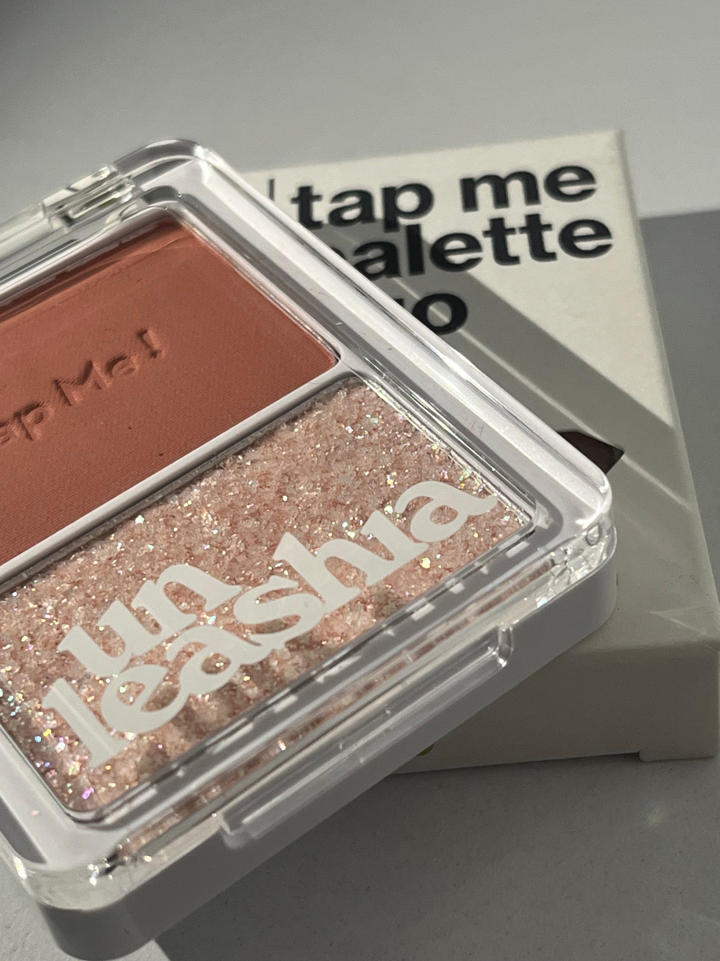 unleashia - tap me! paleta de sombras